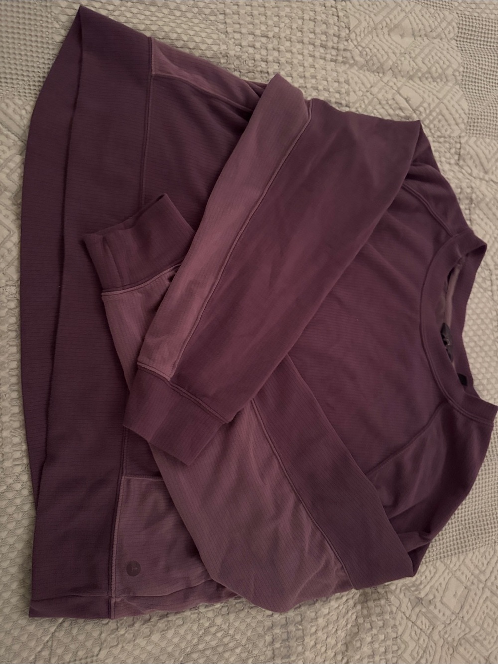 Women's Athletic Pullover Sweatshirt - Plum